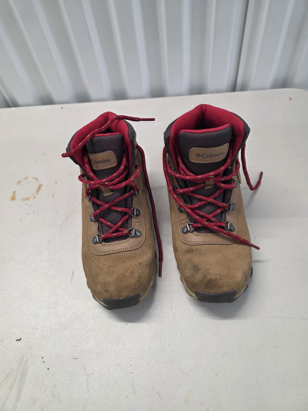 Columbia Boots Youth Size 5 - Picture 2 of 6